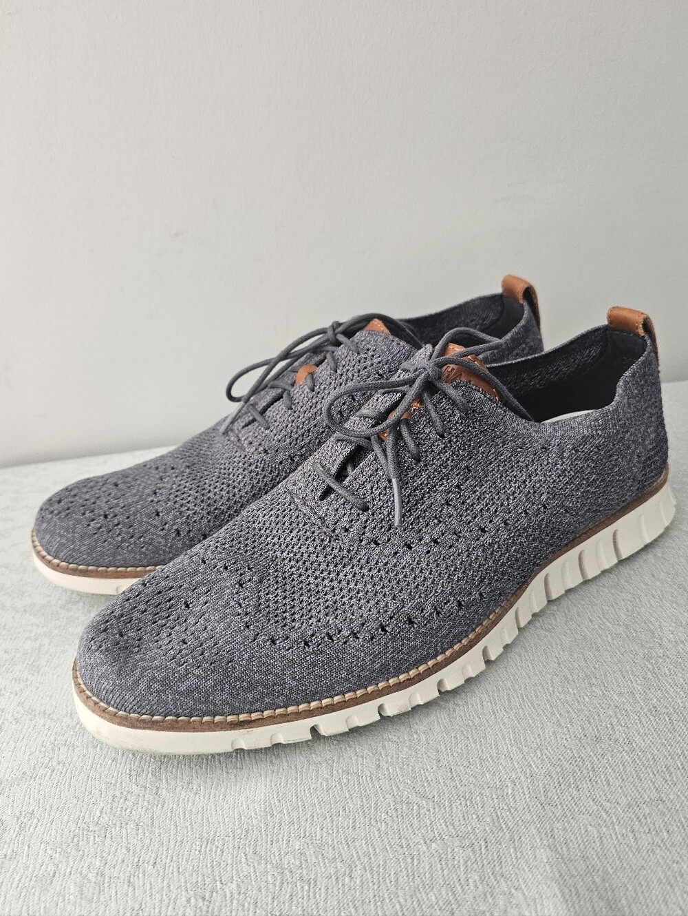 COLE HAAN Men's ZERรGRAND Stitchlite Gray Wingtip Oxfords